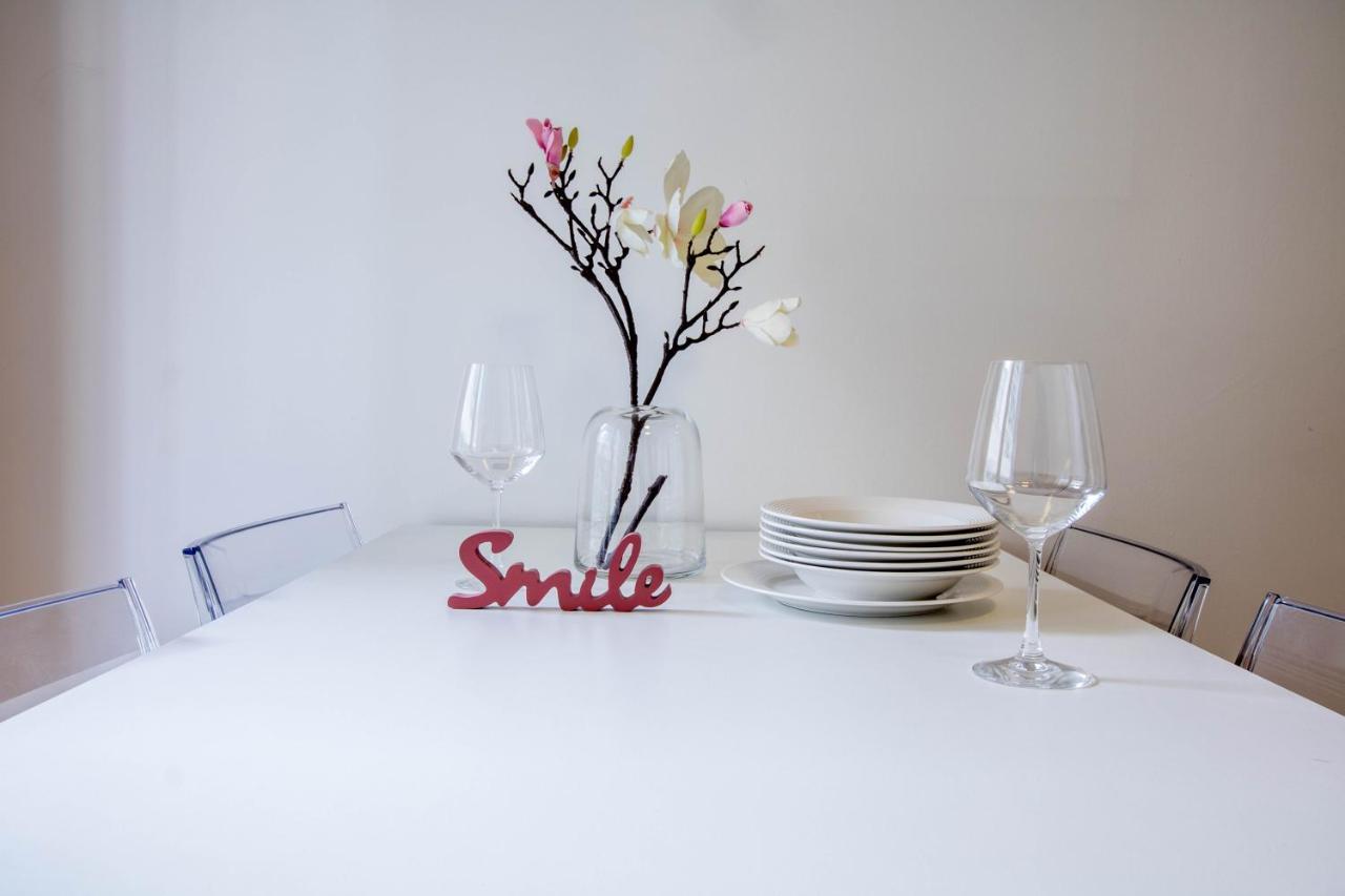 Apartamento Joivy Superb Flat For 4 With Balcony Near Centrale Milán